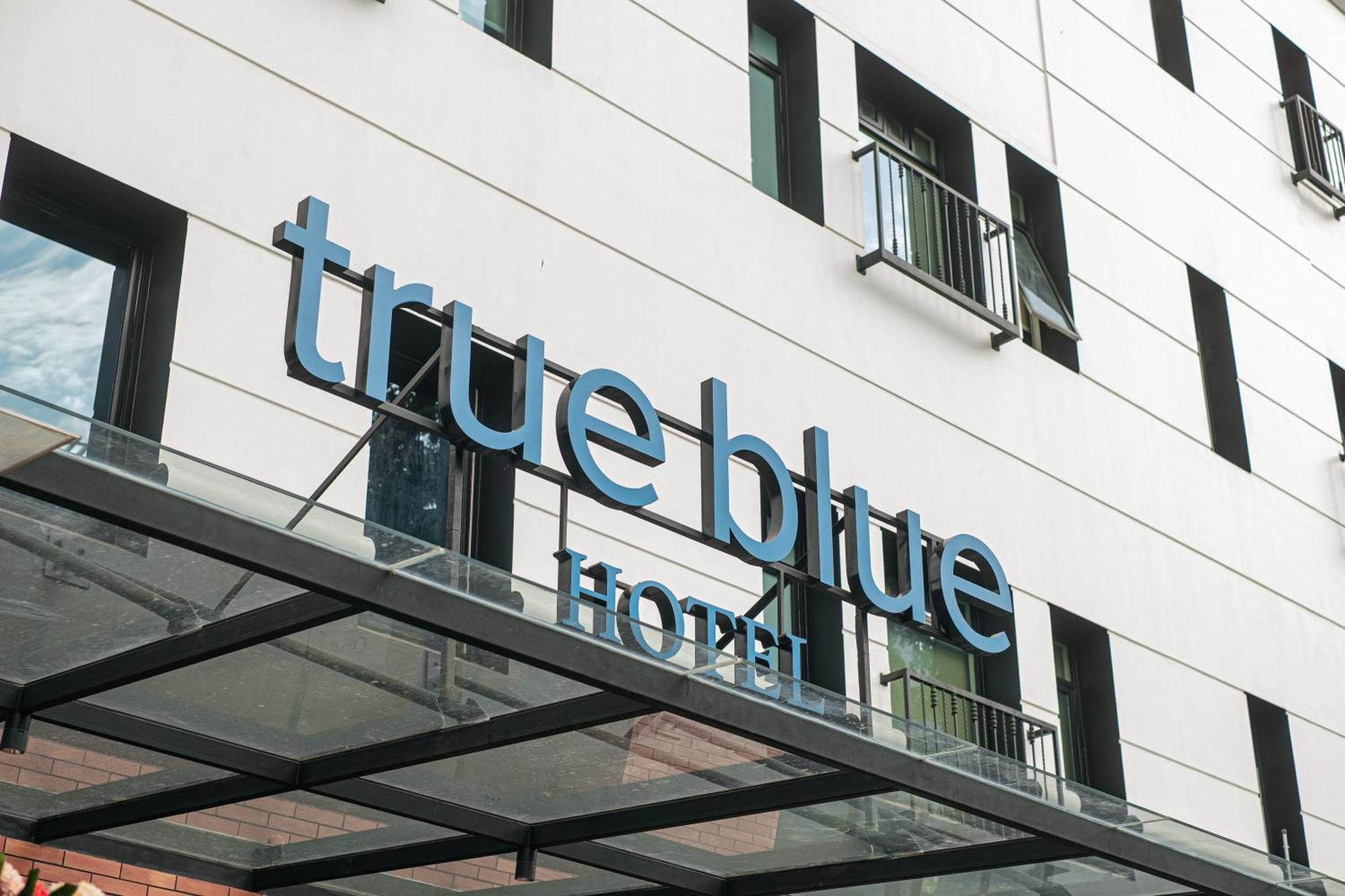 True Blue Hotel Menteng Jakarta Exteriör bild